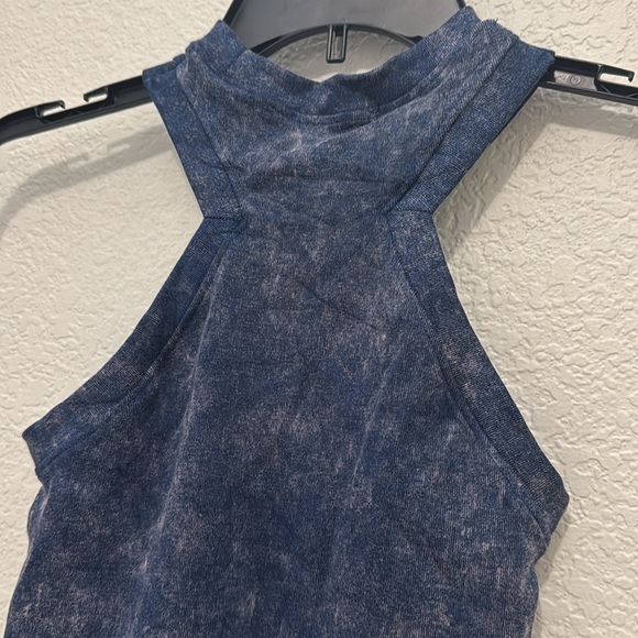 NWT Sincerely Jules Blue Halter Neck Knit Tank Top M/L Lightweight Summer - Picture 7 of 11